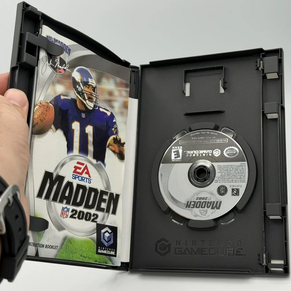 Madden NFL 2002 Nintendo GameCube Complete CIB EA Sports Football NTSC-U/C E